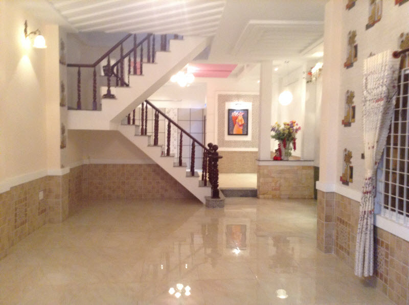 Bán nhà Quận Bình Thạnh, Đường Nguyễn Văn Đậu Dt 5.5x15 chỉ 3.2 tỷ.