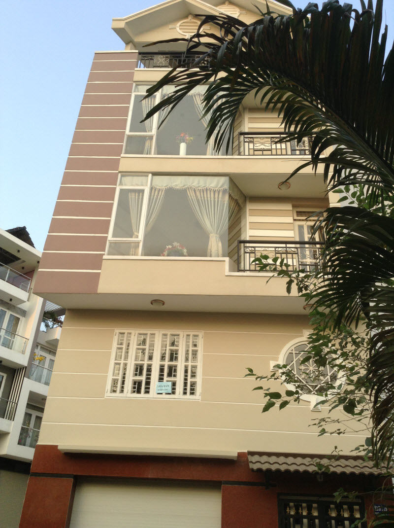 Bán Villa mini quận Bình Thạnh, Đường Nguyễn Xí,  Dt 180m2, chỉ 3.7 Tỷ