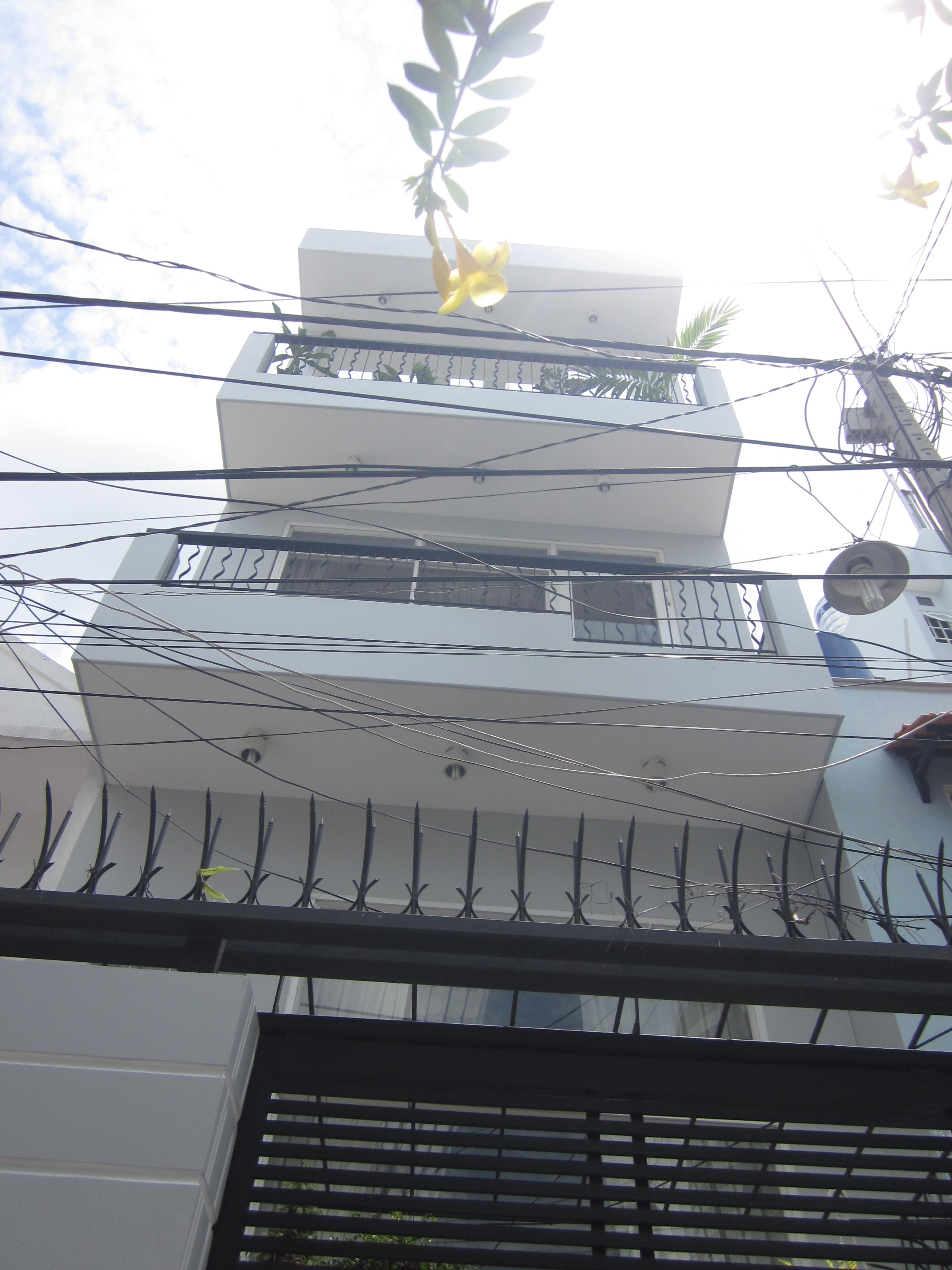 Bán nhà mặt tiền đường Nguyễn Văn Lạc, phường 19, Bình thạnh, giá tốt