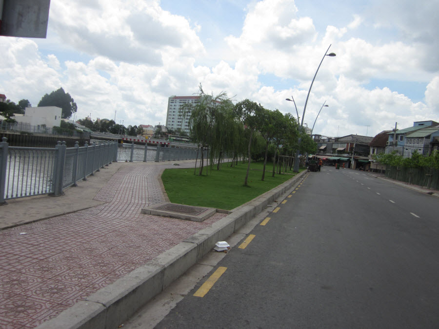 Bán nhà mặt tiền đường Trường Sa, quận Bình Thạnh