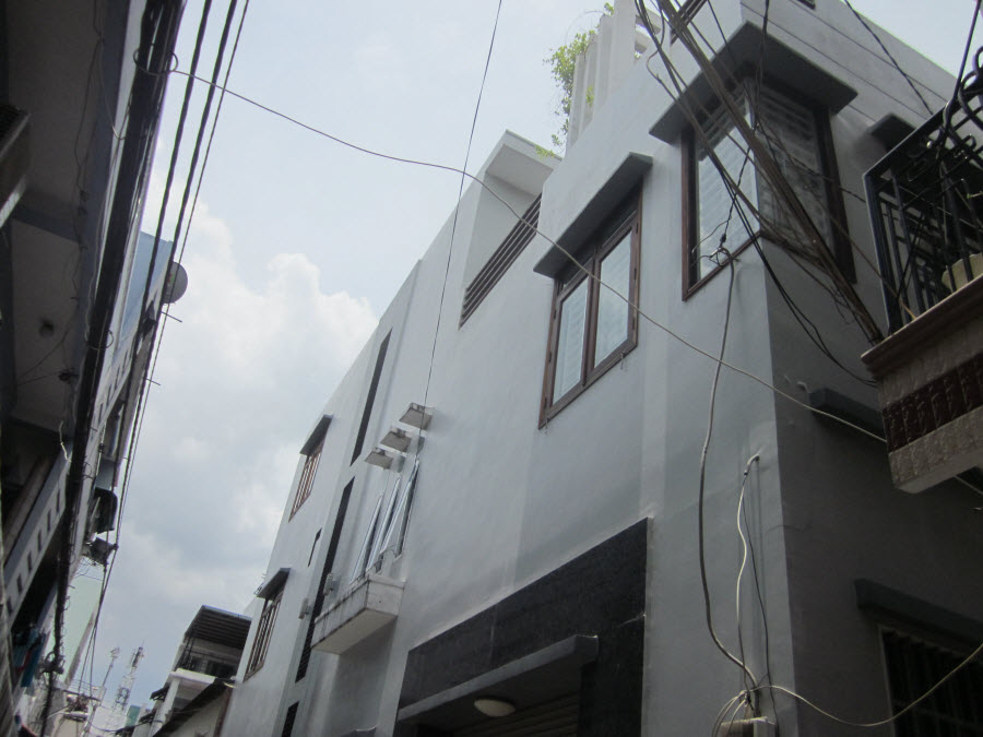 Bán nhà đinh tiên hoàng phường 1 bình thạnh 2.5 lầu giá 3.5 tỷ hướng Nam