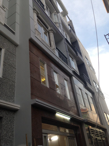 Bán nhà đẹp khu cao cấp đường Trần Bình Trọng, P5. Bình Thạnh