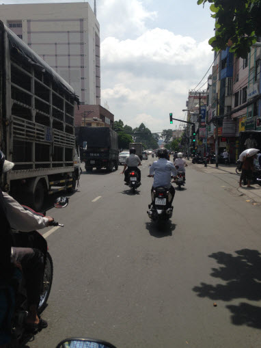 Bán nhà mặt tiền đường Bạch Đằng , P15, Bình Thạnh, Diện tích 6.4x16 đúc 1 trệt, 2 lầu.