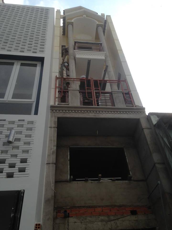 Bán nhà hẽm xe hơi đường Nguyễn Cửu Vân, P17, Bình Thạnh, Dt 3×15m, nở hậu 5.4m, giá 4.7 tỷ