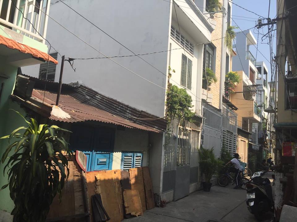 Bán nhà đường Bùi Hữu Nghĩa, P.2, Bình Thạnh, 3.6x11m, nhà cấp 4, 2 PN, 1WC, giá 2 tỷ.