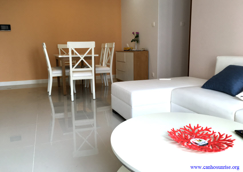 ban nha binh thanh hem xe hoi