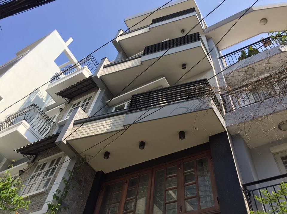 Bán nhà đường Nơ Trang Long phường 7 quận Bình Thạnh 4.7x15m 4 lầu 5.4 tỷ