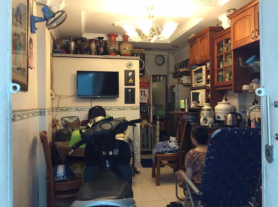 Bán nhà hẻm 82 Đinh Tiên Hoàng phường 1 quận Bình Thạnh 2 lầu 1.25 tỷ