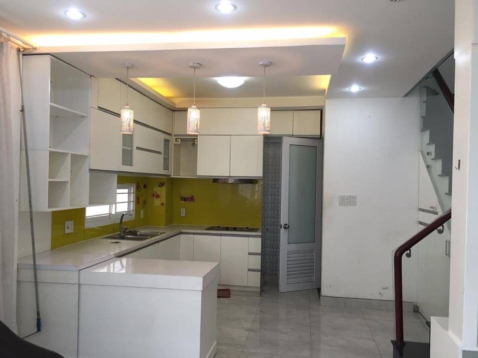 Bán nhà Nguyễn Công Trứ phường 19 quận Bình Thạnh 4.8x9.3m 3.5 lầu 3.4 tỷ hướng ĐN