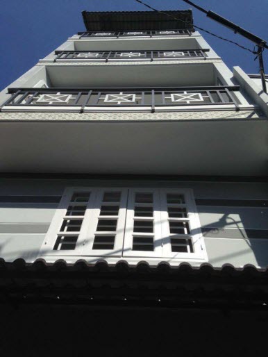 Bán nhà HXH 7m Phan Văn Trị, P11, Bình Thạnh, Dt 4x10, 1 trệt, 3 lầu, Sthng