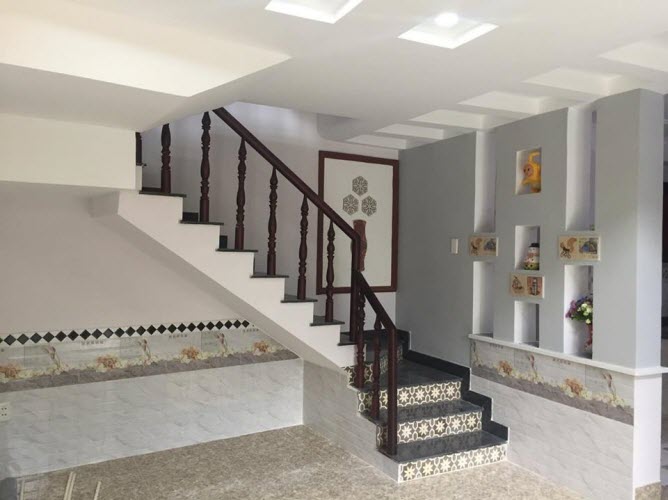 Bán nhà Nguyên Hồng P1 Gò Vấp DT 6x8m 3.5 lầu 5pn,5wc giá 3.9 tỷ