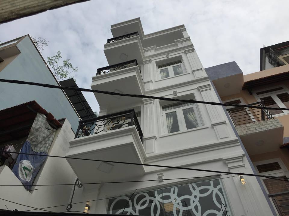 Bán nhà Hoàng Hoa Thám P6 Bình Thạnh 4x11m 3.5 lầu giá