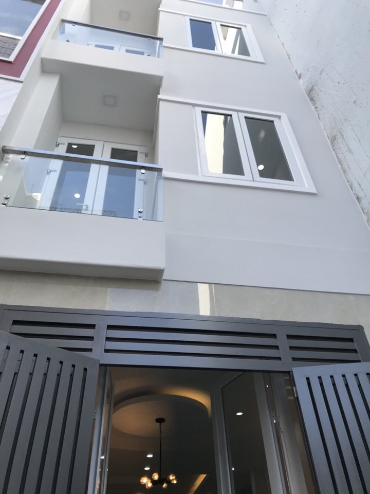 Bán nhà Nguyễn Khuyến phường 12 Bình Thạnh 3 lầu 4PN 5.3 tỷ 2 mặt tiền