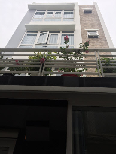 Bán nhà hẻm đường Đinh Tiên Hoàng , P3, Gò Vấp, Dt 5x6, 1 trệt, 3 lầu đúc thật, 2pn,3wc