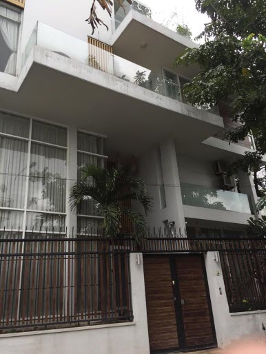 Bán biệt thự cao cấp KDC Bình Lợi, P13, Bình Thạnh, Dt 11x16, 1 hầm, 1 trệt, 1 lửng, 2 lầu, sthng