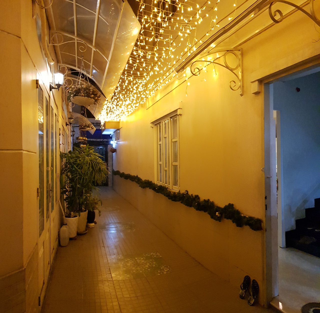 Bán biệt thự Ngô Tất Tố phường 19 quận Bình Thạnh 15x24m 1 lầu