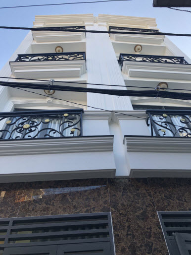 Bán nhà hẻm xe hơi Thích Quảng Đức, P5, Phú Nhuận, Dt 3,3x13, 1 trệt, 2 lầu, sân thượng