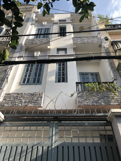 Bán nhà hẻm đường Trần Quốc Tuấn, P1, Gò Vấp, Dt 4,4x11, 1 trệt, 2 lầu, sân thượng