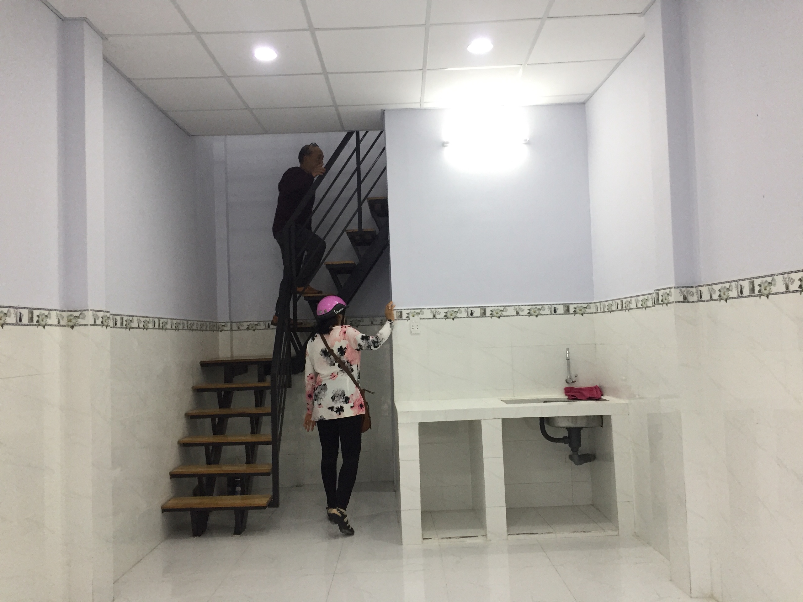 Bán nhà Lê Quang Định P11 Bình Thạnh 3.3x6m 1 lầu 2.68 tỷ hẻm xe hơi