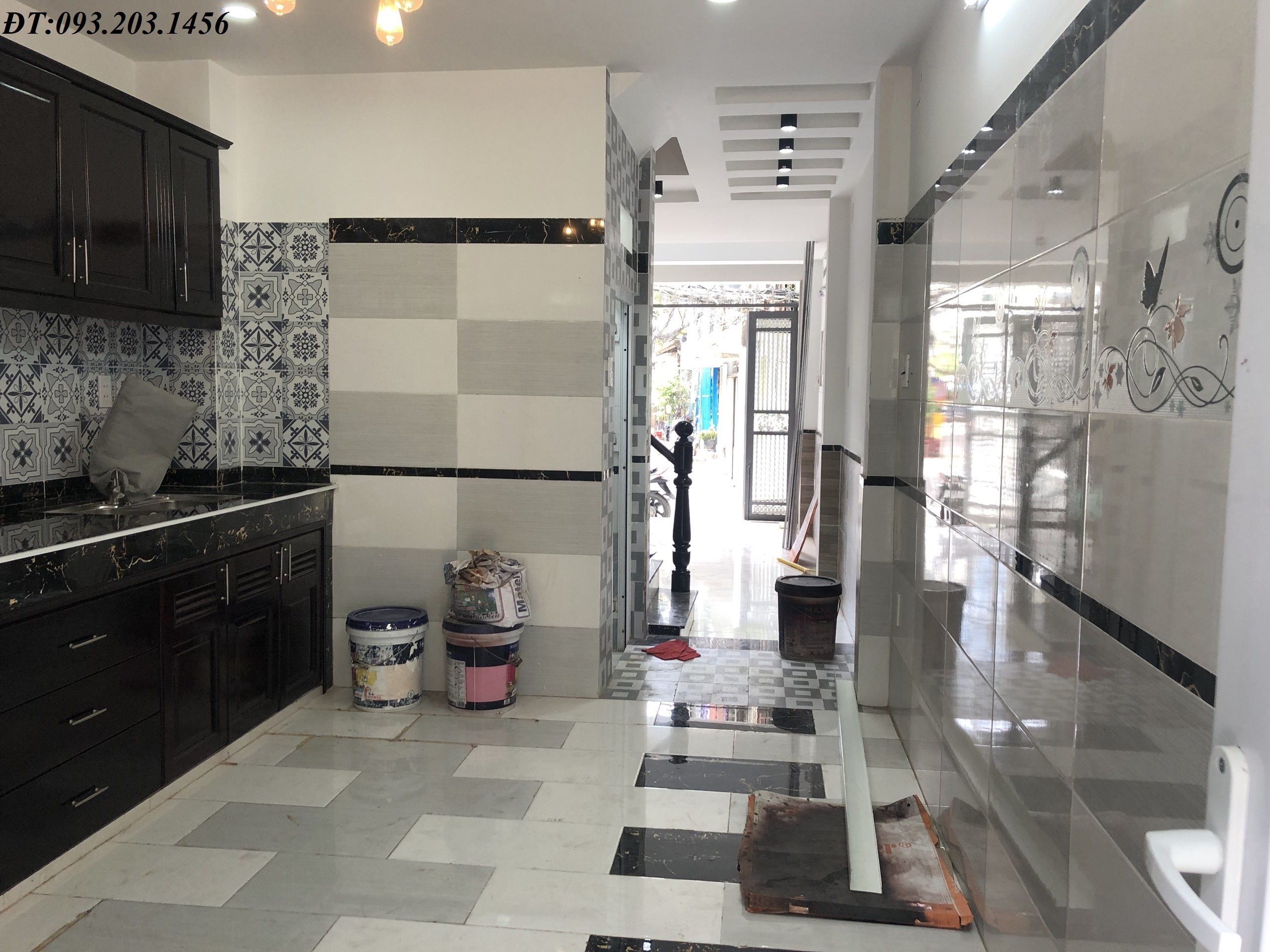 Bán nhà hxh Phan Văn Hân, P17, Bình Thạnh, 2 mặt tiền Dt 3,3x12, 4 lầu, 7pn,7wc, sân thượng,