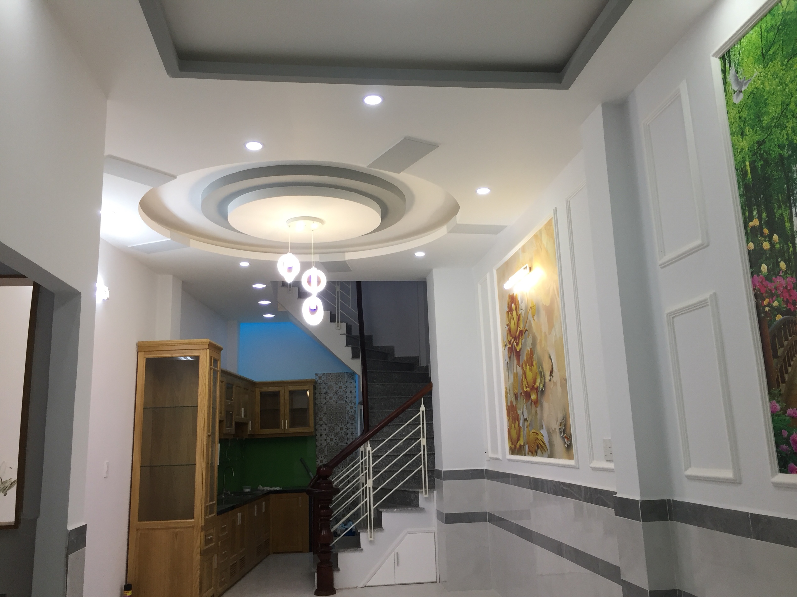 Bán nhà 251 lê Quang Định P7 Bình Thạnh 3 lầu 5.5 tỷ hẻm xe hơi