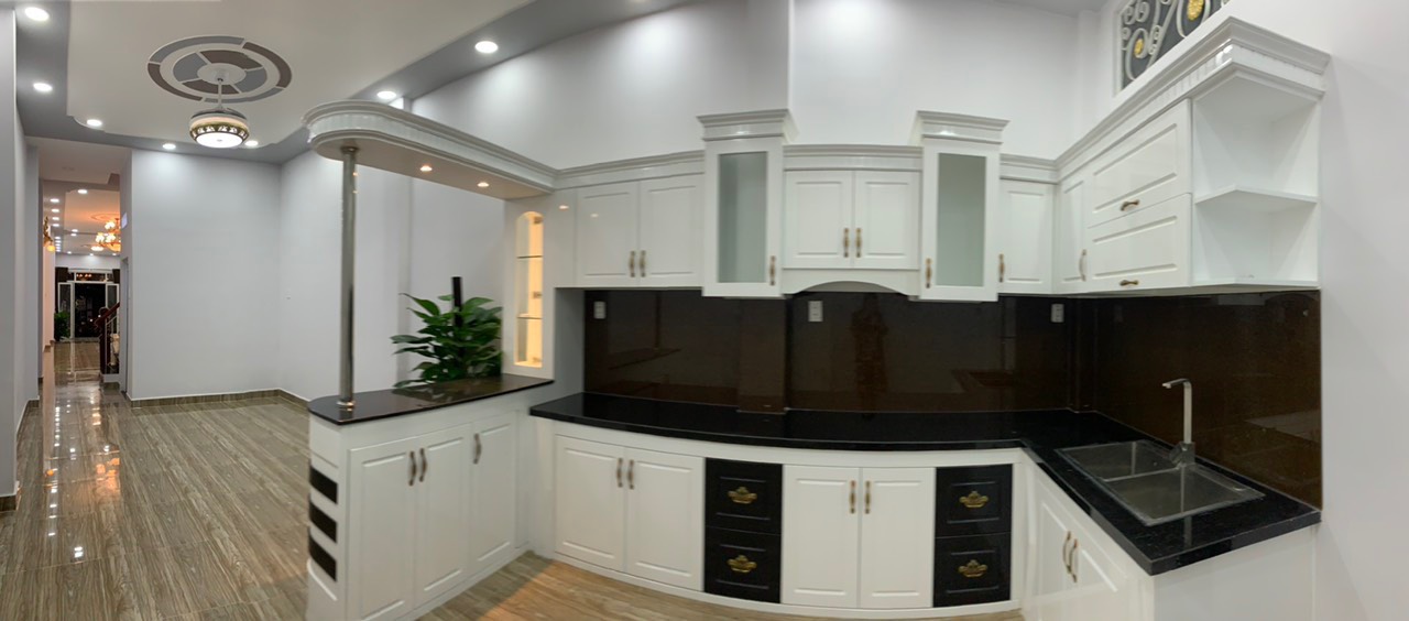 Bán Nhà Mặt tiền 878 Nguyễn Kiệm P3 Gò Vấp 3 lầu 3 sân thượng