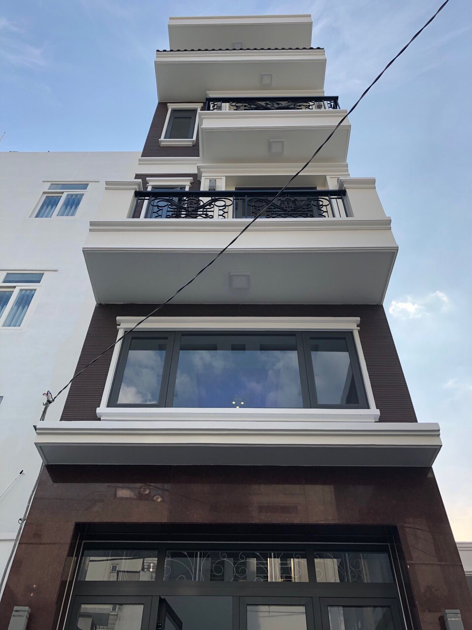 Bán nhà 27 Nguyễn Bỉnh Khiêm P5 Bình Thạnh 3.7x13m 3.5 lầu 5PN