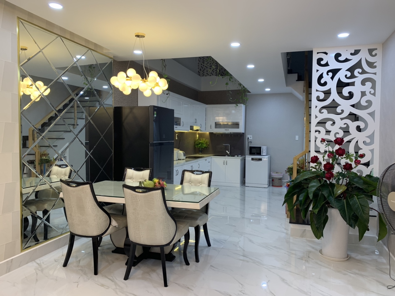 Bán nhà Phan Văn Trị P11 Bình Thạnh 4x13m 3.5 lầu hẻm 6m