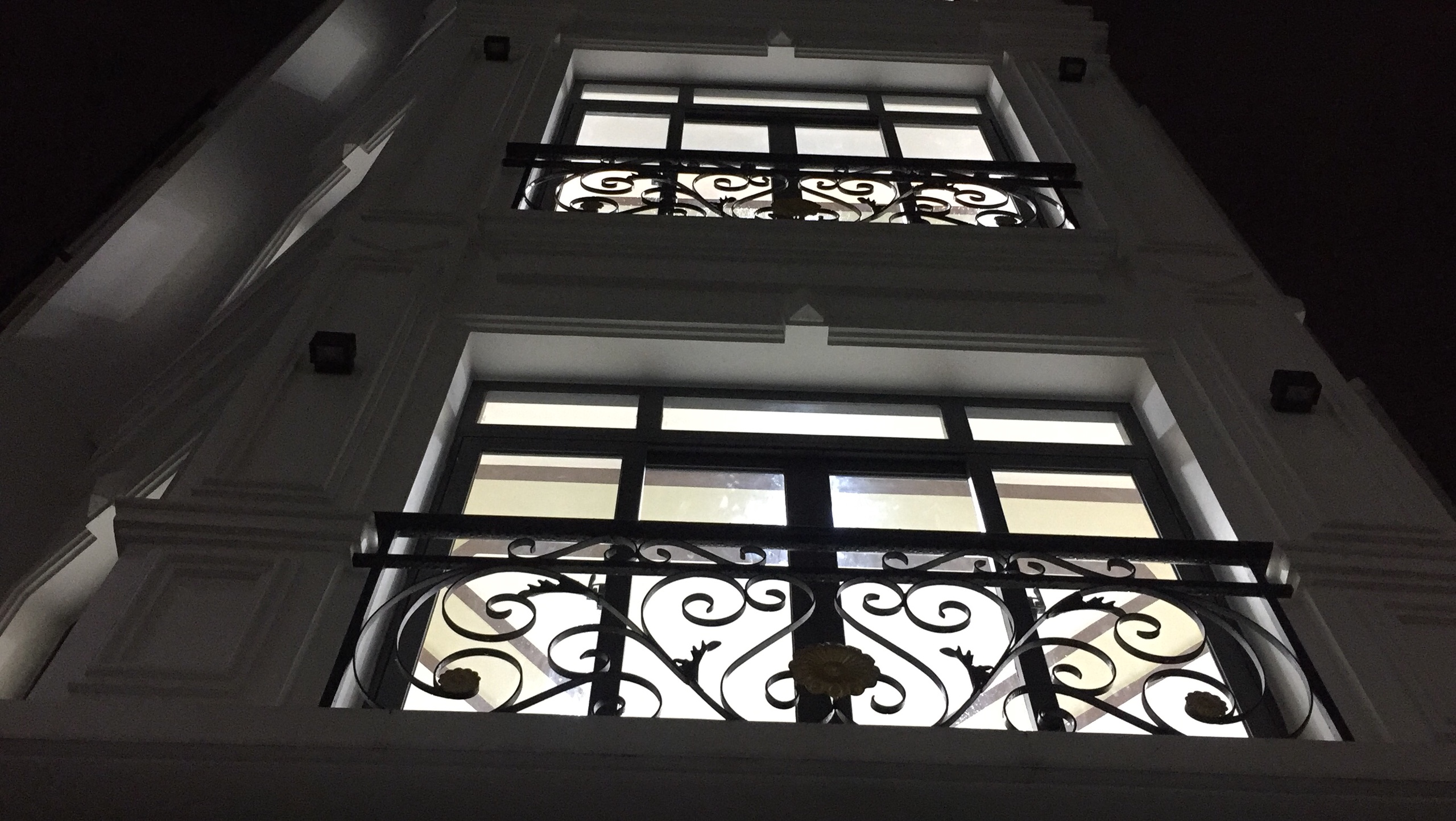 Bán nhà 178 Phan Đăng Lưu P4 Phú Nhuận 2 mặt tiền 3.5 lầu 4PN hướng ĐN