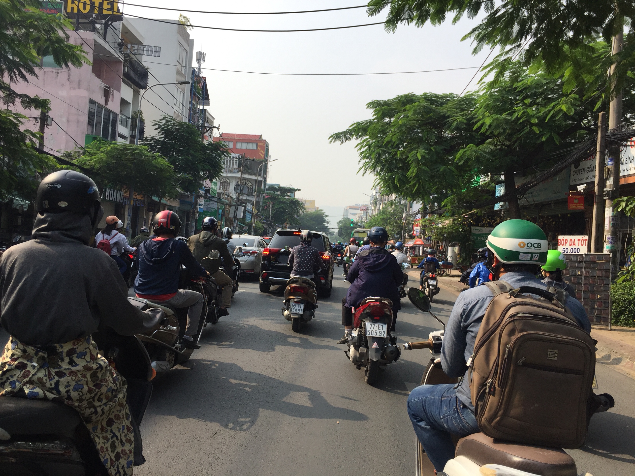 Bán nhà mặt tiền Đinh Bộ Lĩnh P24 Bình Thạnh 4x20m 6 lầu có thang máy