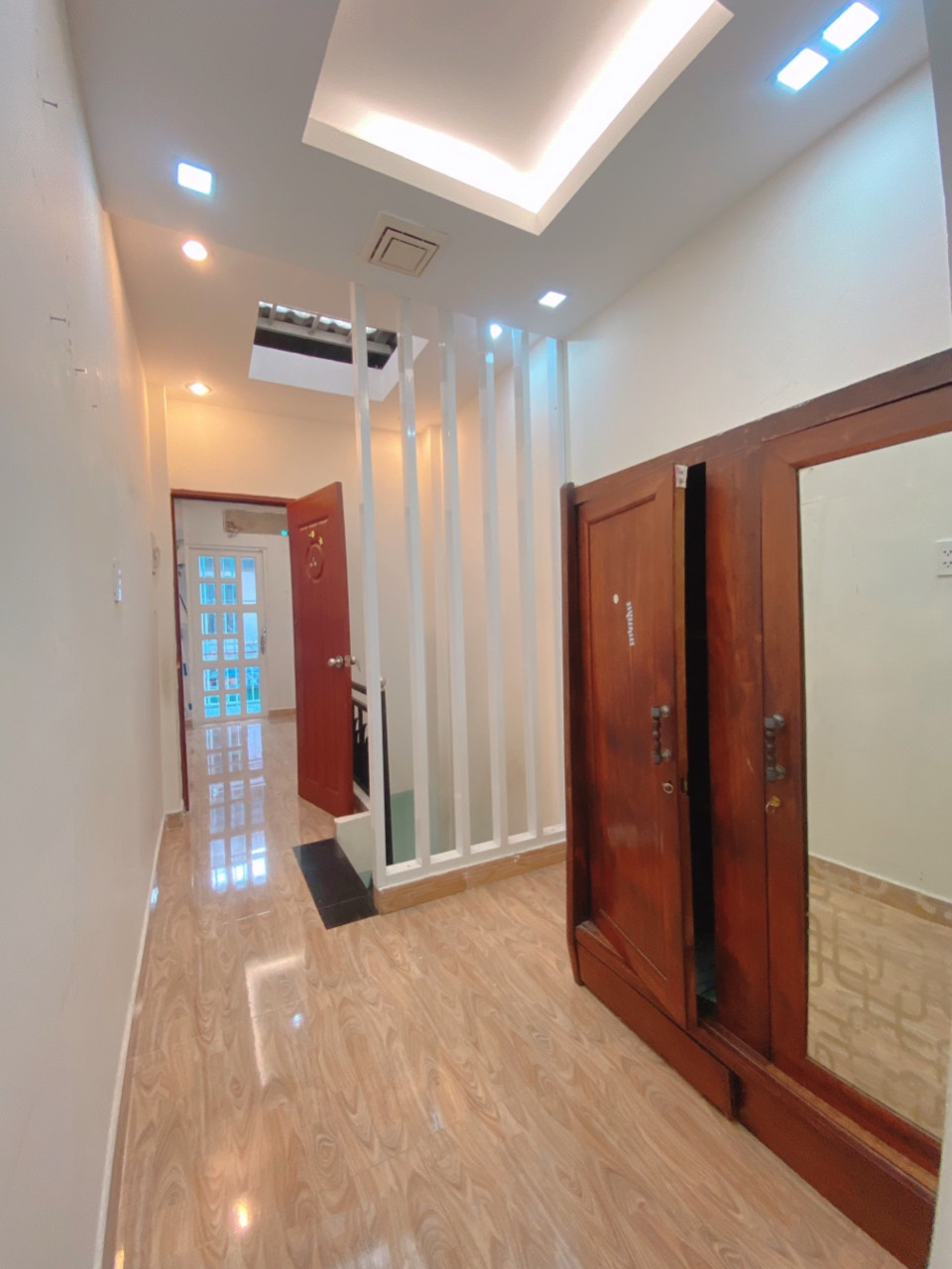 Bán nhà 332 Phan Văn Trị P11 Bình Thạnh 1 lầu 2.3 tỷ ngay chợ Cây Thị