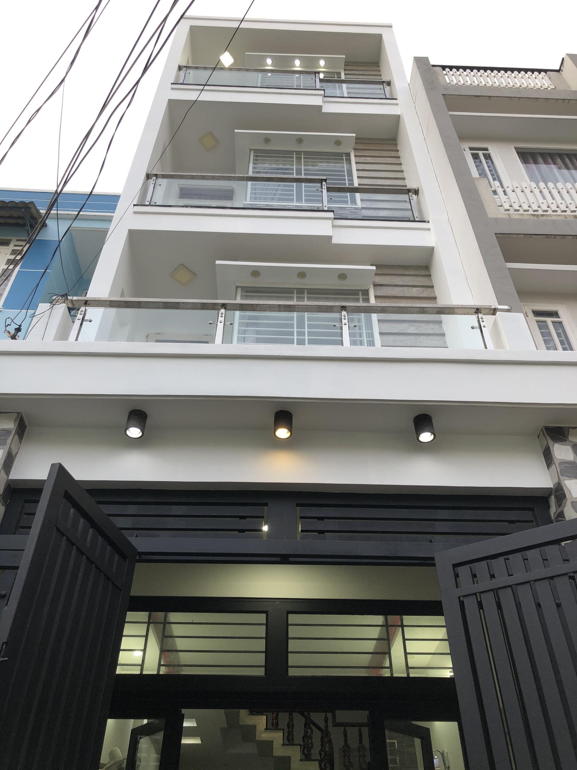 Nhà 24 Dương Quảng Hàm P5 Quận Gò Vấp 3 lầu 6.6 tỷ