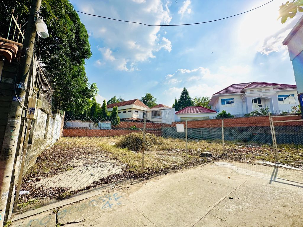 đất bán hẻm xe hơi Thủ Đức