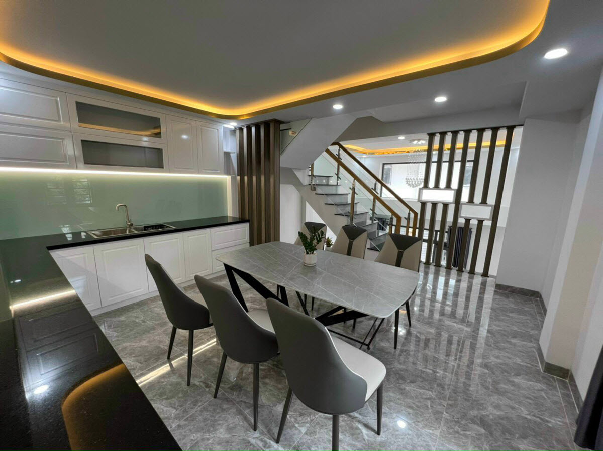 bán nhà mặt tiền Trần Bá Giao, Gò Vấp