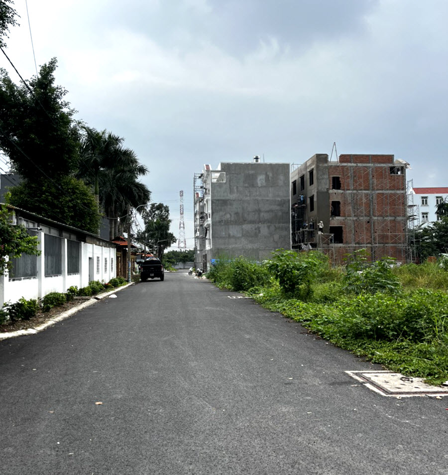 Bán đất mặt tiền đường 8 met, Thủ Đức, 4x26 full TC chỉ 8,1 tỷ