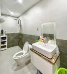 bán nhà hẻm xe hơi Thủ Đức