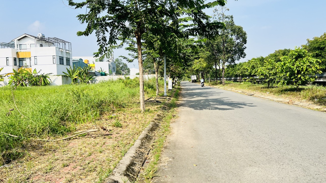 Đất nền biệt thự 10X22 KDC Vĩnh Phú 1 cách Q1 chỉ 30p di chuyển