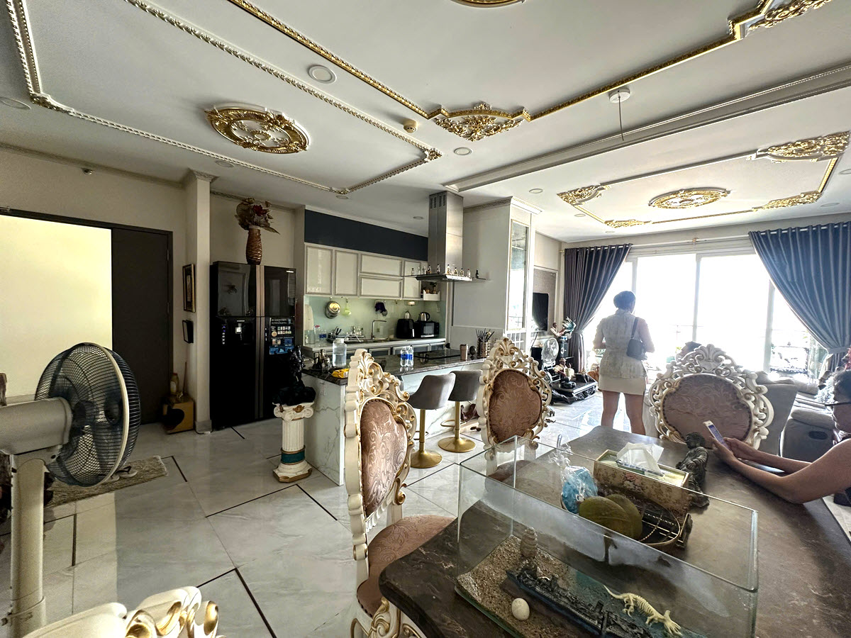 Bán căn hộ Sunny Plaza 3PN tầng cao, nội thất cao cấp, liền kề công viên Gia Định